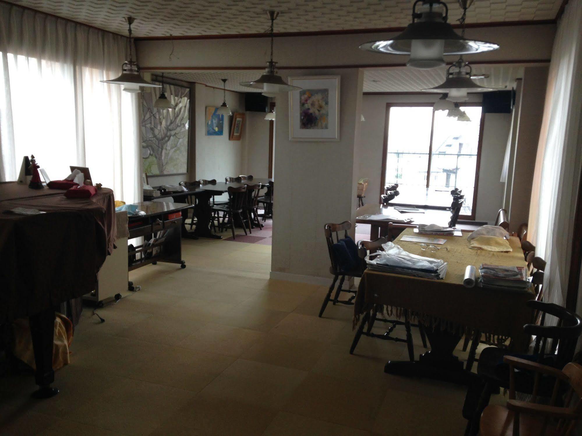 Orange Bed & Breakfast 2*